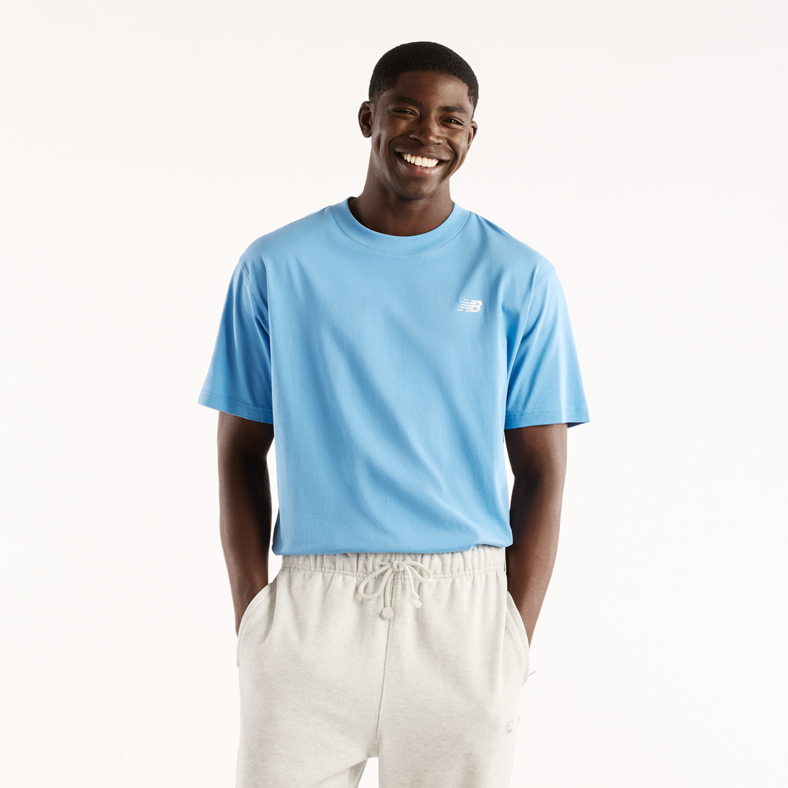 New Balance Sport Essentials Small Logo T-Shirt Relaxed Fit Herren, blau, Grösse: S