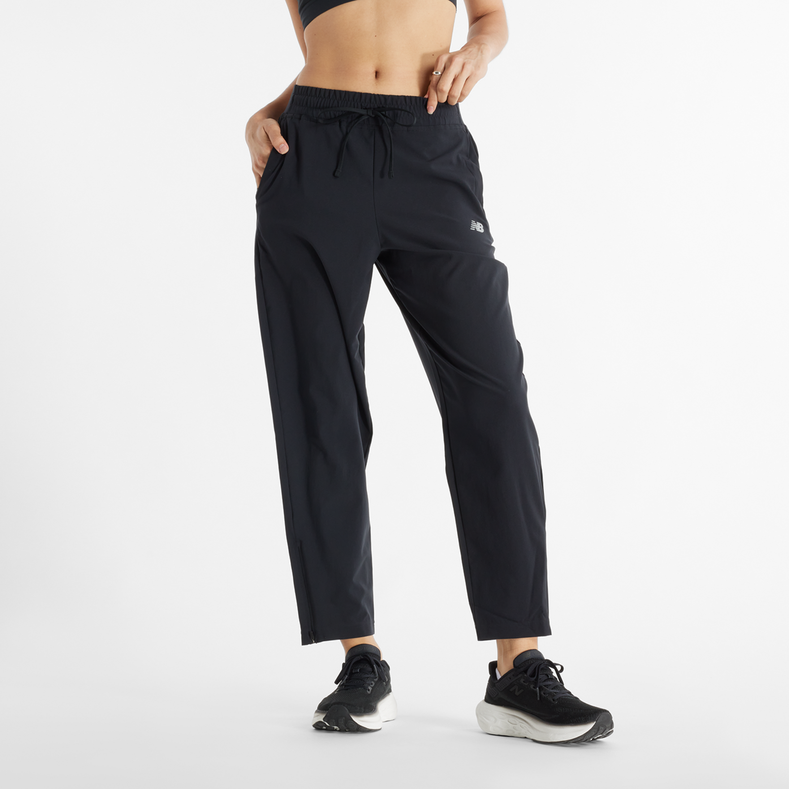 New Balance W Sport Essentials Performance Woven Pant Slim Fit Damen, black, Grösse: M