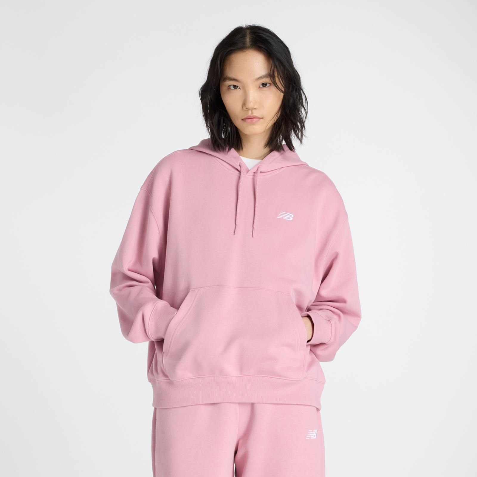 New Balance W Sport Essentials French Terry Small Logo Hoodie Oversized Fit Damen, pink taffy, Grösse: L