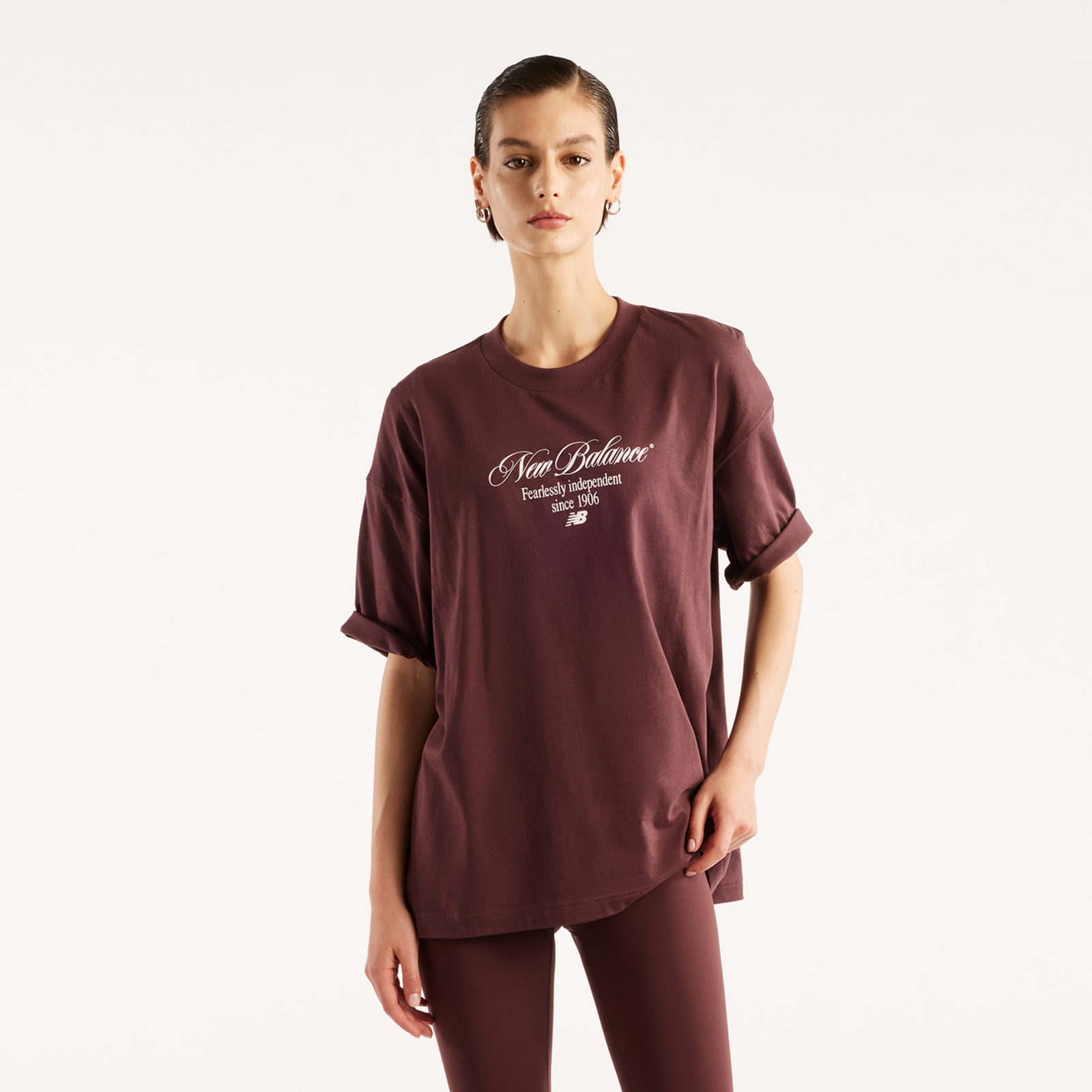 New Balance New Balance W Pressed Flowers Memories Oversized T-Shirt Damen, rot, Grösse: XL  Damen, rot, Grösse: XL
