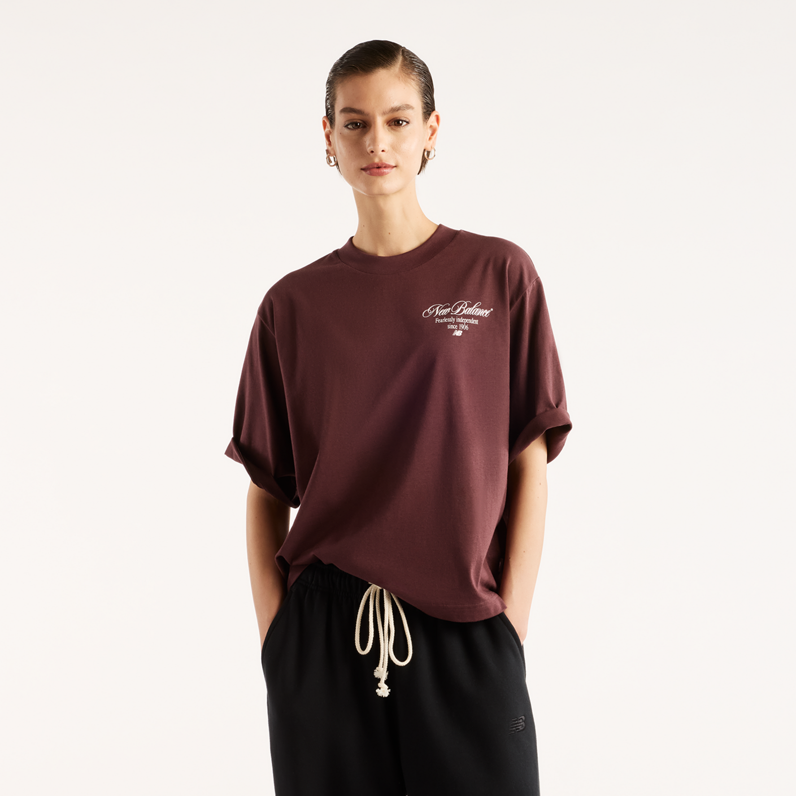 New Balance New Balance W Pressed Flowers Relaxed T-Shirt Damen, rot, Grösse: XL  Damen, rot, Grösse: XL